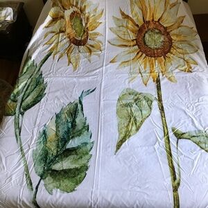 NWT 4 PC DUVET SET TWIN / FULL